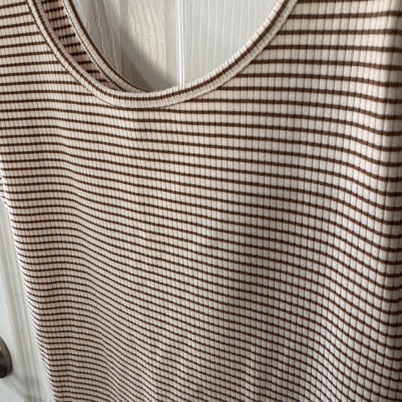 AE Striped Ribbed Bodysuit - Picture 2 of 3